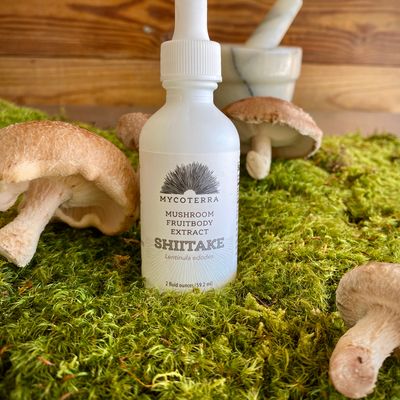 Organic Shiitake Mushroom Tincture 2oz. - Image 1
